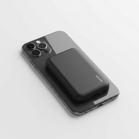 UGREEN Magnetic Power Bank - Product Shot